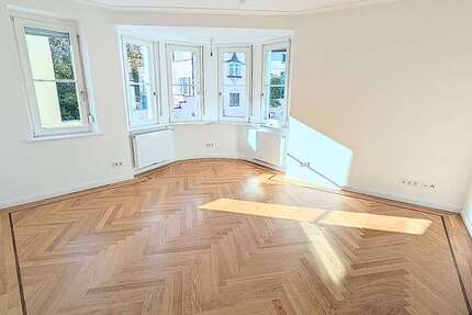 Wohnung zum Mieten in Stuttgart 1.840 € 98 m² 4 zimmer