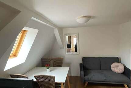Zimmer Stuttgart Stuttgart-Mitte - 1 Zimmer, 1.290&euro; | Angebot:27653108