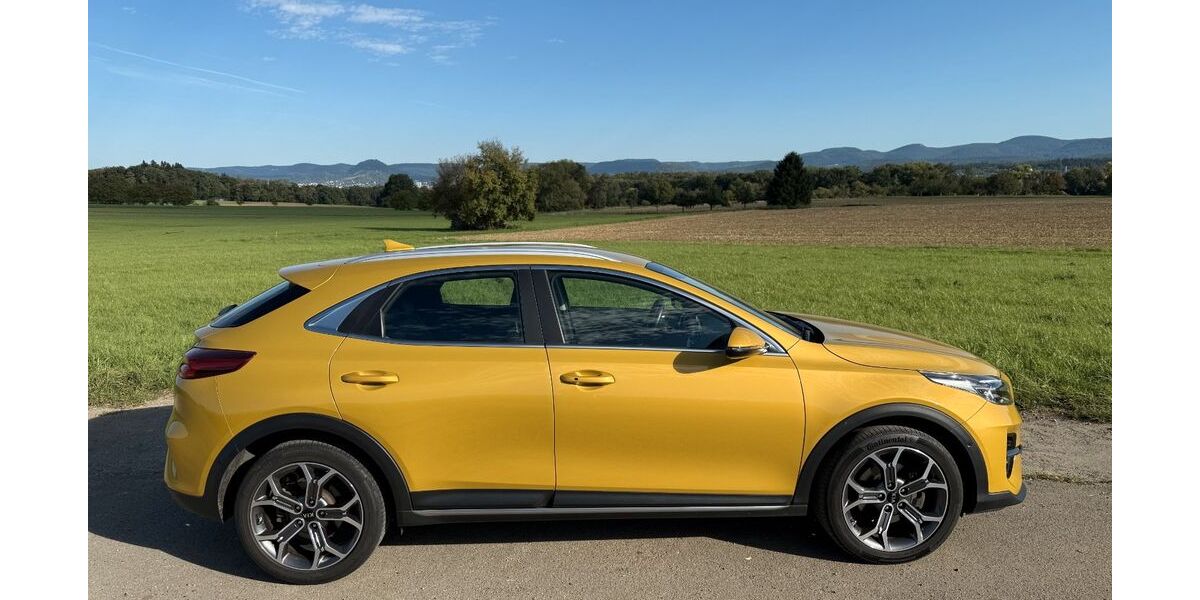 Kia XCeed 60.000 km 16.900 &euro; Tübingen 72127