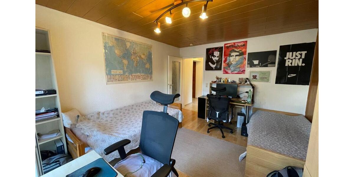 3-Zimmer-Penthouse-Wohnung mit Balkon & Stellplatz in Ludwigsburg 3 zimmer