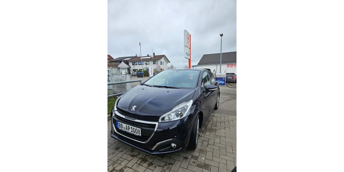 Peugeot 208 123.500 km 4.999 &euro; Jettingen 71131