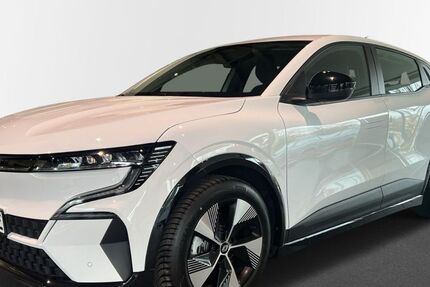 Renault Megane E-TECH 2.059 km 31.330 &euro; Stuttgart 70565