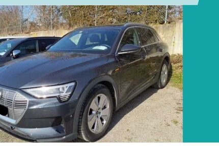 Audi e-tron 80.570 km 33.150 &euro; Herrenberg 71083