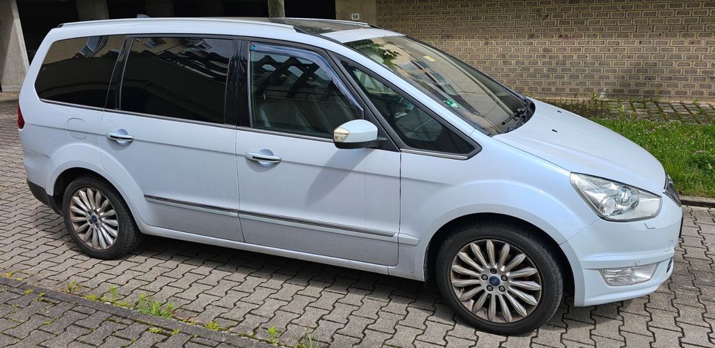 Ford Galaxy 253.300 km 6.800 &euro; Stuttgart 70435