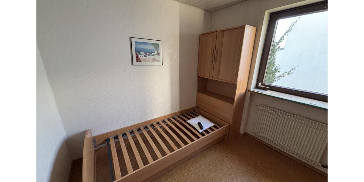 Bungalow Waiblingen Beinstein - 5.5 Zimmer, 156 m&sup2;, 2.050&euro; | Angebot:25541205