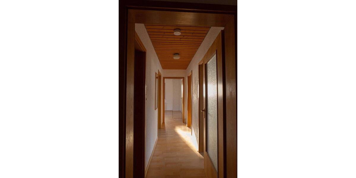 Doppelhaushälfte Sindelfingen Mitte - 6 Zimmer, 104 m&sup2;, 520.000&euro; | Angebot:26819213