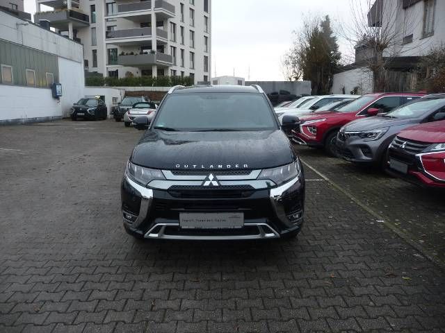 Plug-in Hybrid Outlander