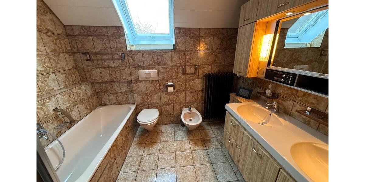 Doppelhaushälfte Aichtal - 5.5 Zimmer, 133 m&sup2;, 2.100&euro; | Angebot:25715786