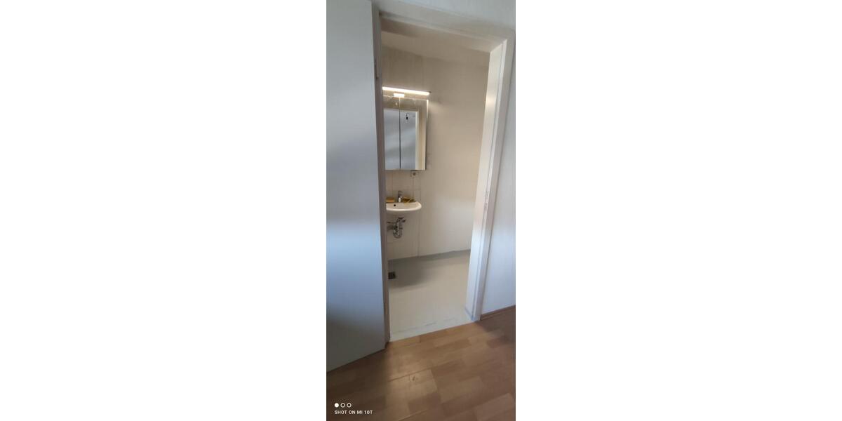 Etagenwohnung Ludwigsburg Eglosheim - 2 Zimmer, 44 m&sup2;, 142.000&euro; | Angebot:24780501