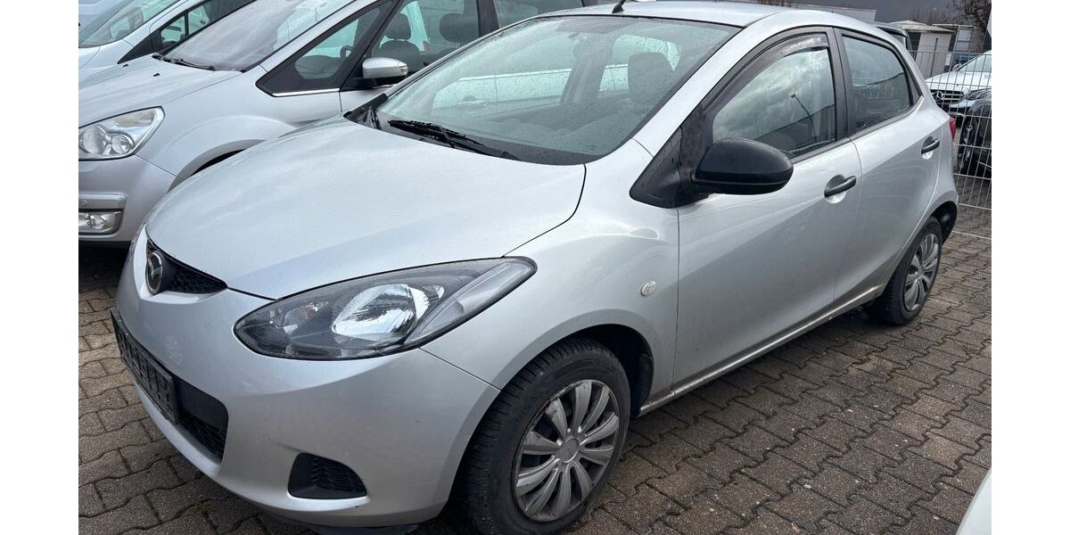 Mazda 2 214.705 km 590 &euro; Nufringen/Stuttgart 71154