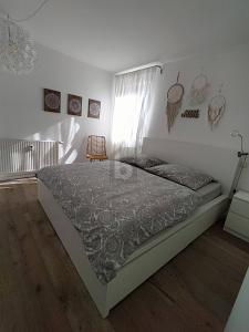 GEMÜTLICHES WOHNEN MIT TERRASSE IM GRÜNEN - Erdgeschoßwohnung Stuttgart Fasanenhof-Ost | Angebot:27651503