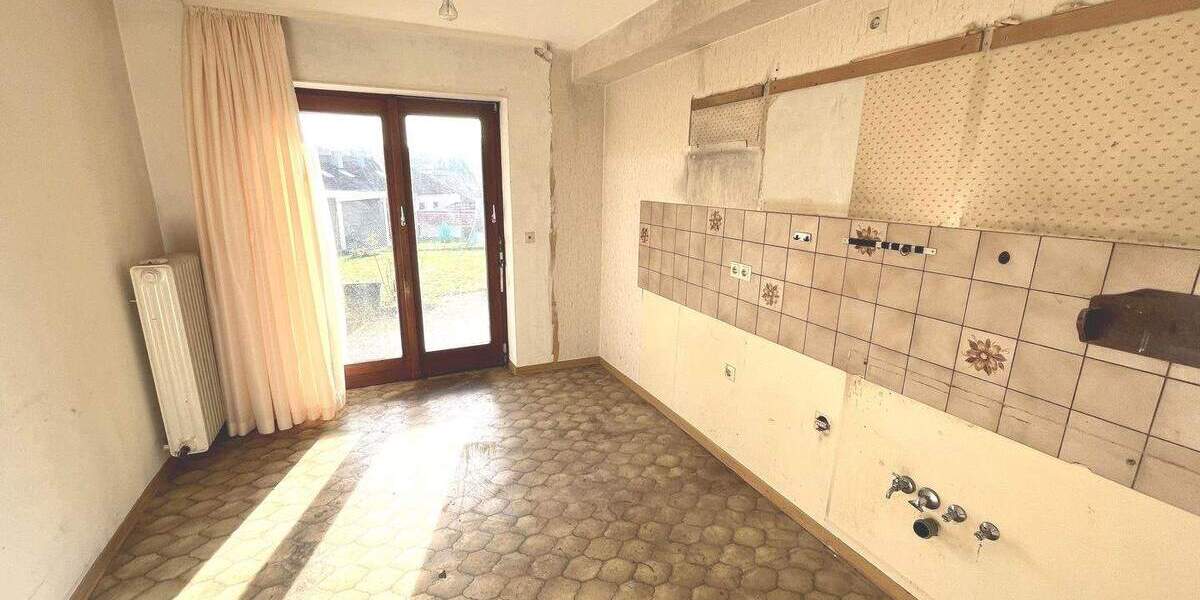 Einfamilienhaus Weil der Stadt Schafhausen - 8 Zimmer, 159 m&sup2;, 460.000&euro; | Angebot:24827090