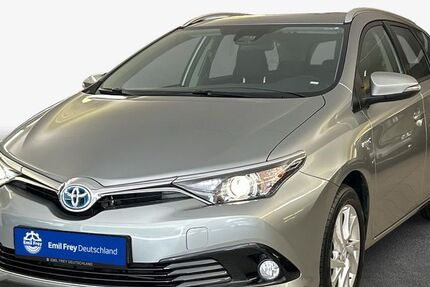Toyota Auris 24.683 km 19.840 &euro; Esslingen 73730