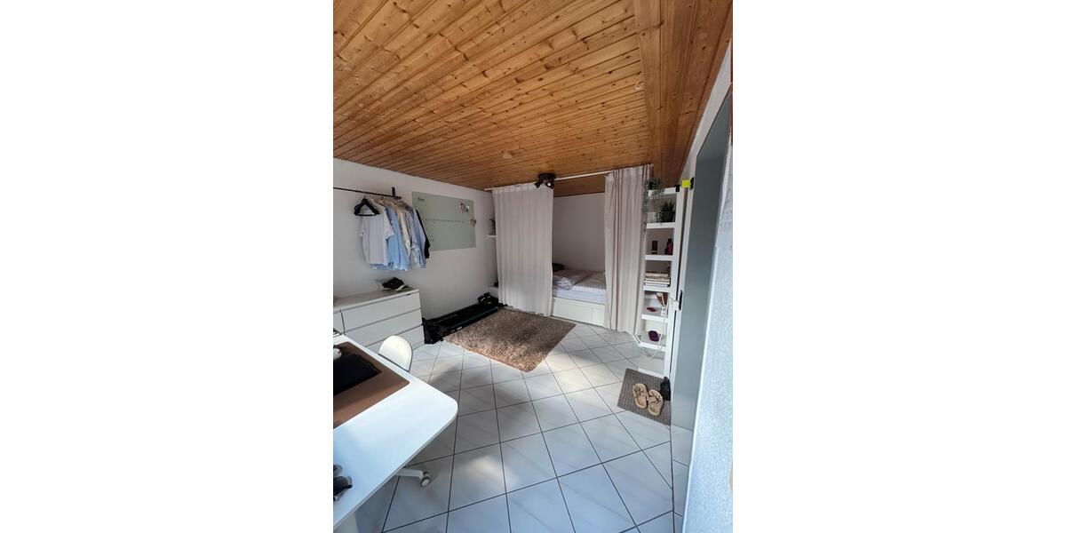 Etagenwohnung Böblingen Dagersheim - 3 Zimmer, 90 m&sup2;, 1.100&euro; | Angebot:27616387