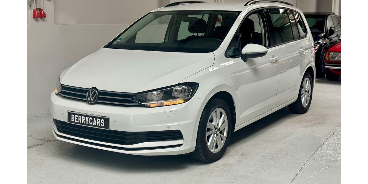 VW Touran 128.000 km 18.990 &euro; Gärtringen 71116