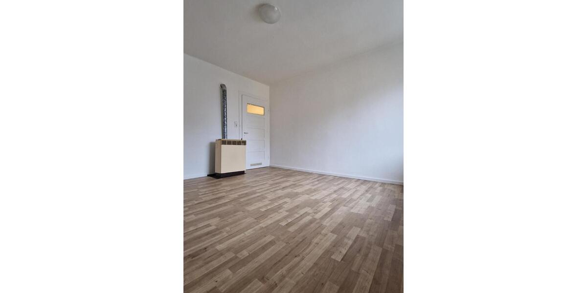 Etagenwohnung Stuttgart Bopser - 3 Zimmer, 72 m&sup2;, 1.100&euro; | Angebot:24447762