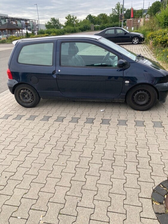 Renault Twingo 148.000 km 1.800 € Ditzingen 71254
