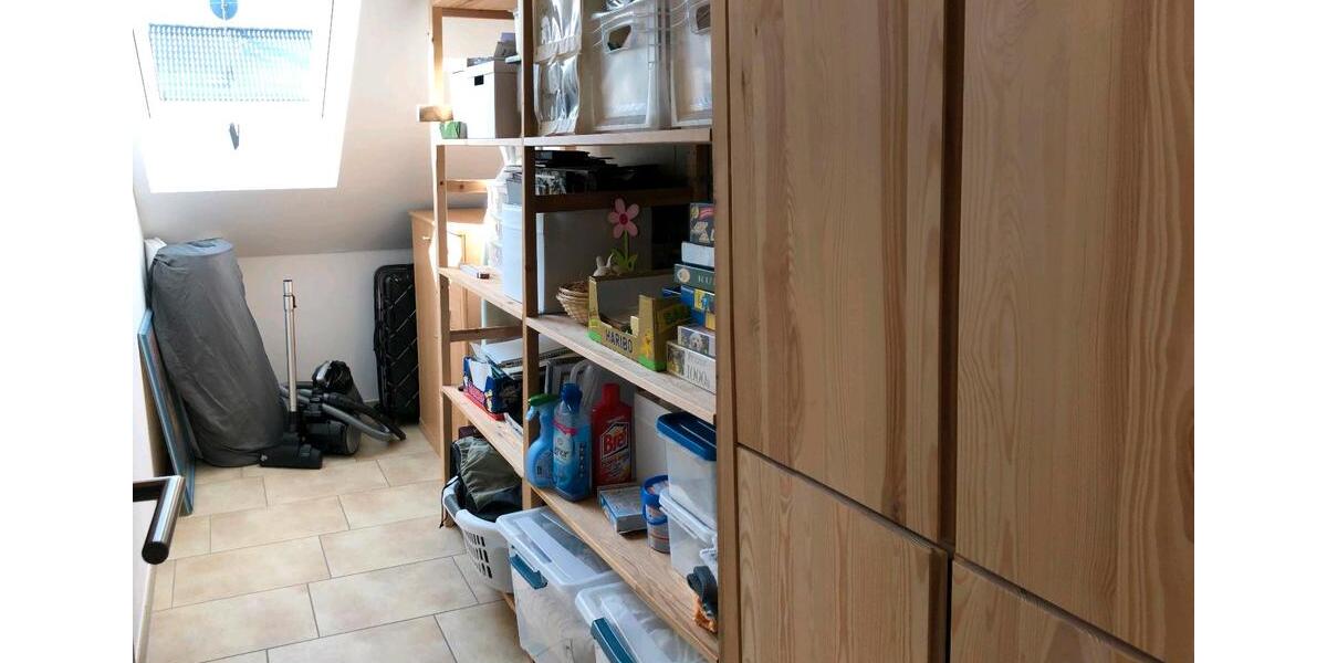 Einfamilienhaus Neustetten - 4.5 Zimmer, 127 m&sup2;, 1.680&euro; | Angebot:25840549