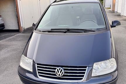 VW Sharan 264.713 km 2.950 &euro; Sindelfingen 71067