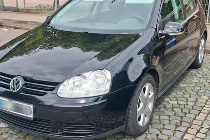 VW Golf 165.000 km 2.800 &euro; Jettingen 71131