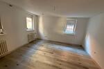 Etagenwohnung Reutlingen - 2 Zimmer, 84 m&sup2;, 600&euro; | Angebot:26024488