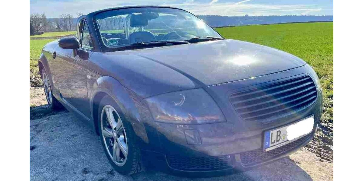 Audi TT 128.000 km 6.789 &euro; Ditzingen 71254