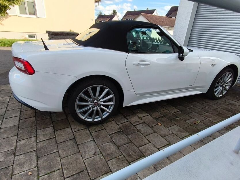 Fiat 124 Spider 9.950 km 21.900 € Tübingen 72074