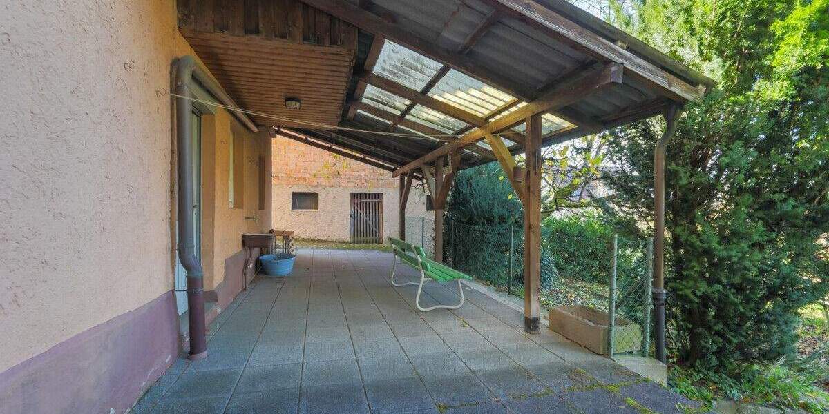 Mehrfamilienhaus, Wohnhaus Mühlacker - 9 Zimmer, 189 m&sup2;, 540.000&euro; | Angebot:24860329