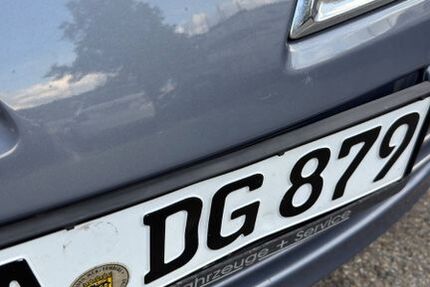Nissan Micra 175.000 km 2.100 &euro; Korntal-Münchingen 70825