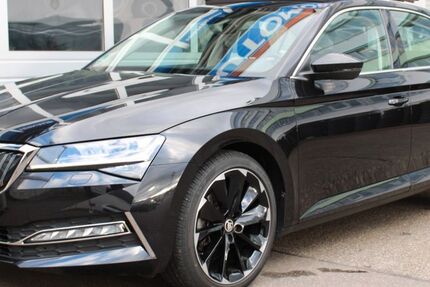 Skoda Superb 72.000 km 19.980 € Sindelfingen 71065