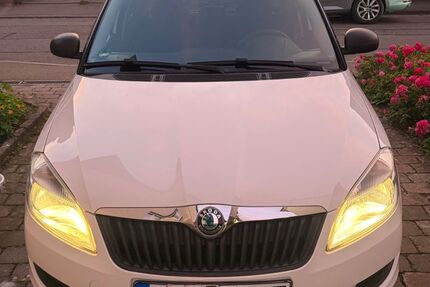 Skoda Fabia 180.000 km 2.150 &euro; Böblingen 71034