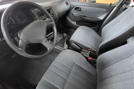 Toyota Corolla 118.500 km 4.990 &euro; Stuttgart 70372