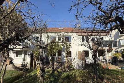 Haus zum Kaufen in Neuhausen 520.000 € 141.79 m² 5 zimmer