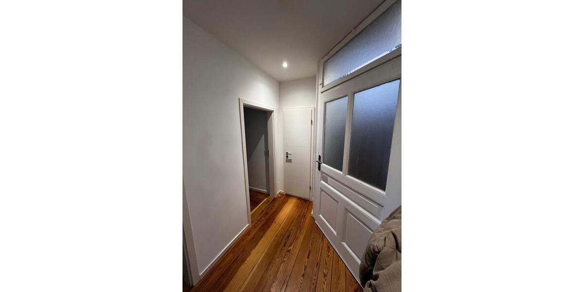 Etagenwohnung Stuttgart Stuttgart-Ost - 2 Zimmer, 50 m&sup2;, 1.273&euro; | Angebot:24146271