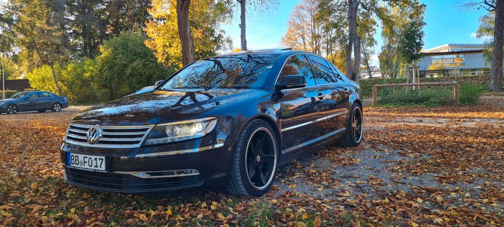 VW Phaeton 258.000 km 7.900 &euro; Herrenberg 71083
