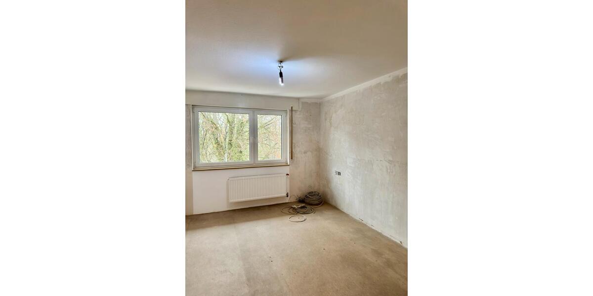 Etagenwohnung Pforzheim - 4 Zimmer, 110 m&sup2;, 1.600&euro; | Angebot:24770917