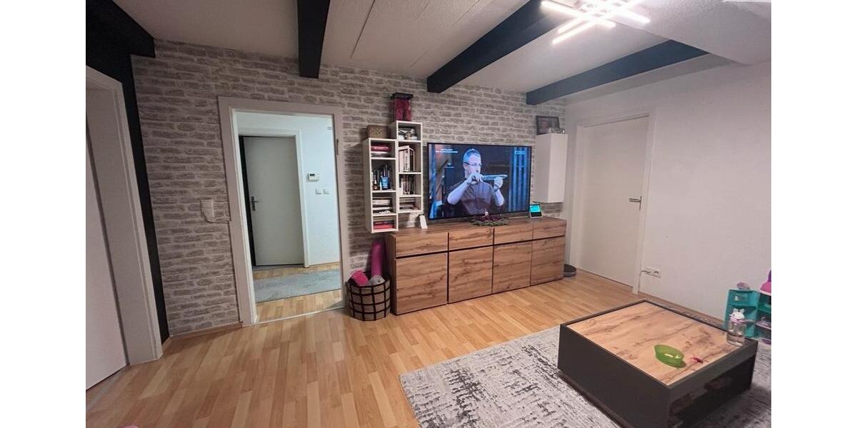 Dachgeschoßwohnung Pforzheim - 3 Zimmer, 63 m&sup2;, 750&euro; | Angebot:27576400