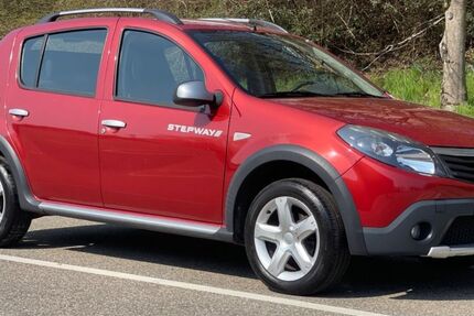 Dacia Sandero 76.000 km 4.500 &euro; Fellbach 70736