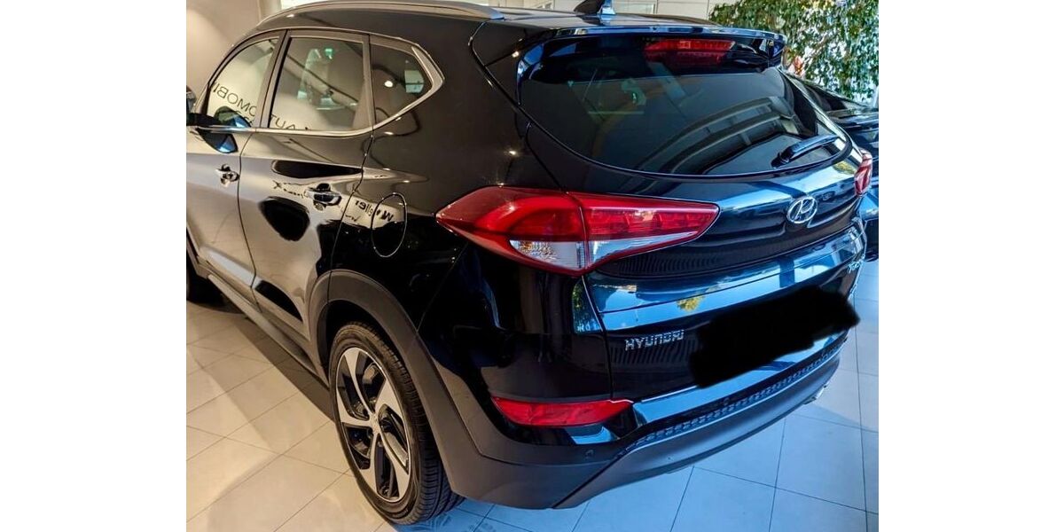 Hyundai TUCSON 102.000 km 15.800 &euro; Vaihingen an der Enz 71665