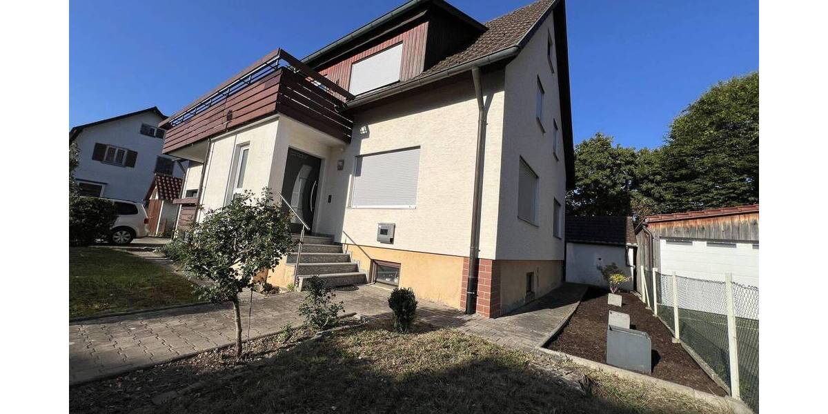 Mehrfamilienhaus, Wohnhaus Herrenberg - 7 Zimmer, 220 m&sup2;, 695.000&euro; | Angebot:22416562