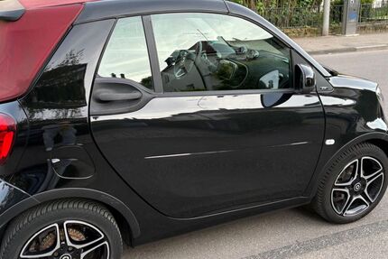 Smart ForTwo 52.000 km 16.280 &euro; Stuttgart 70597
