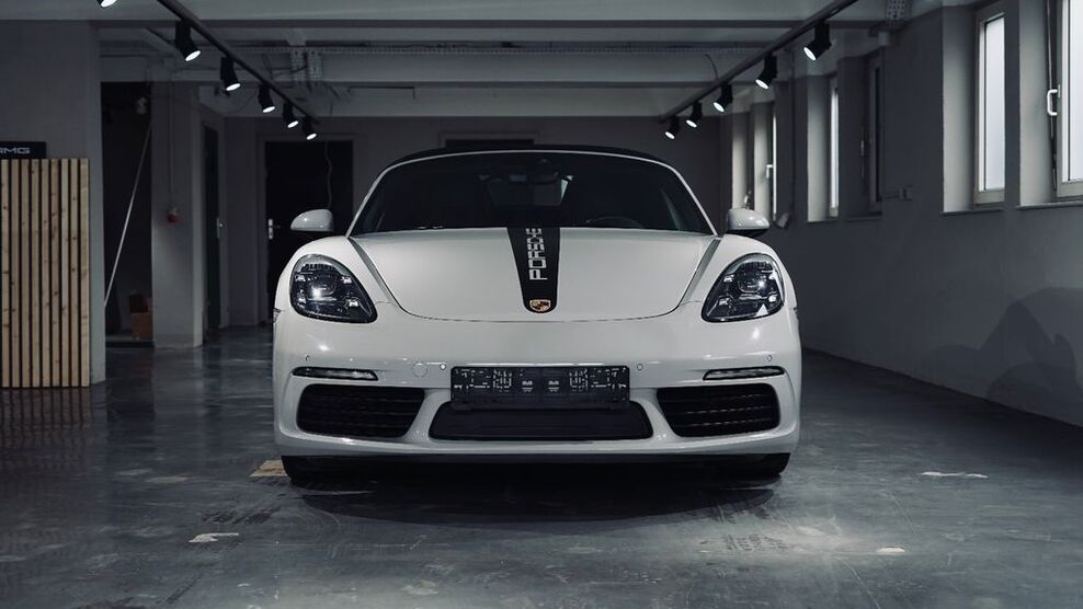 Porsche Boxster 99.892 km 49.920 € Altbach 73776