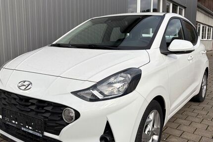 Hyundai i10 15.800 km 13.990 &euro; Filderstadt 70794