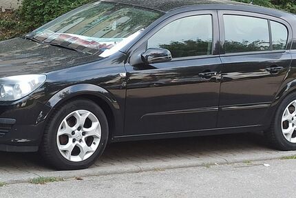Opel Astra 163.000 km 2.398 &euro; Tamm 71732