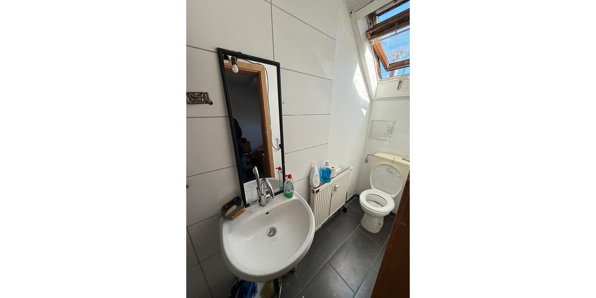 Etagenwohnung Mühlacker - 4 Zimmer, 90 m&sup2;, 1.000&euro; | Angebot:27625242