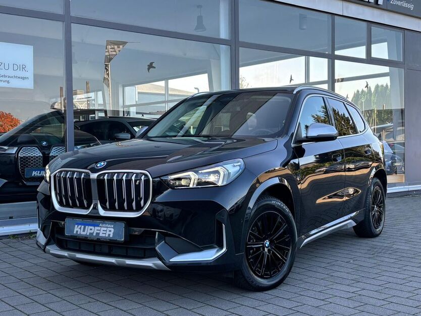 BMW iX1 24.585 km 40.900 € Vaihingen / Enz 71665