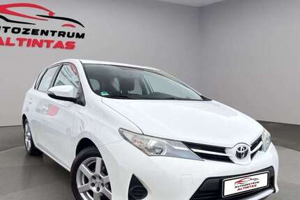 Toyota Auris 97.000 km 9.700 € Holzgerlingen 71088