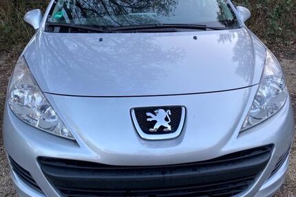 Peugeot 207 117.000 km 2.900 &euro; Reutlingen 72770