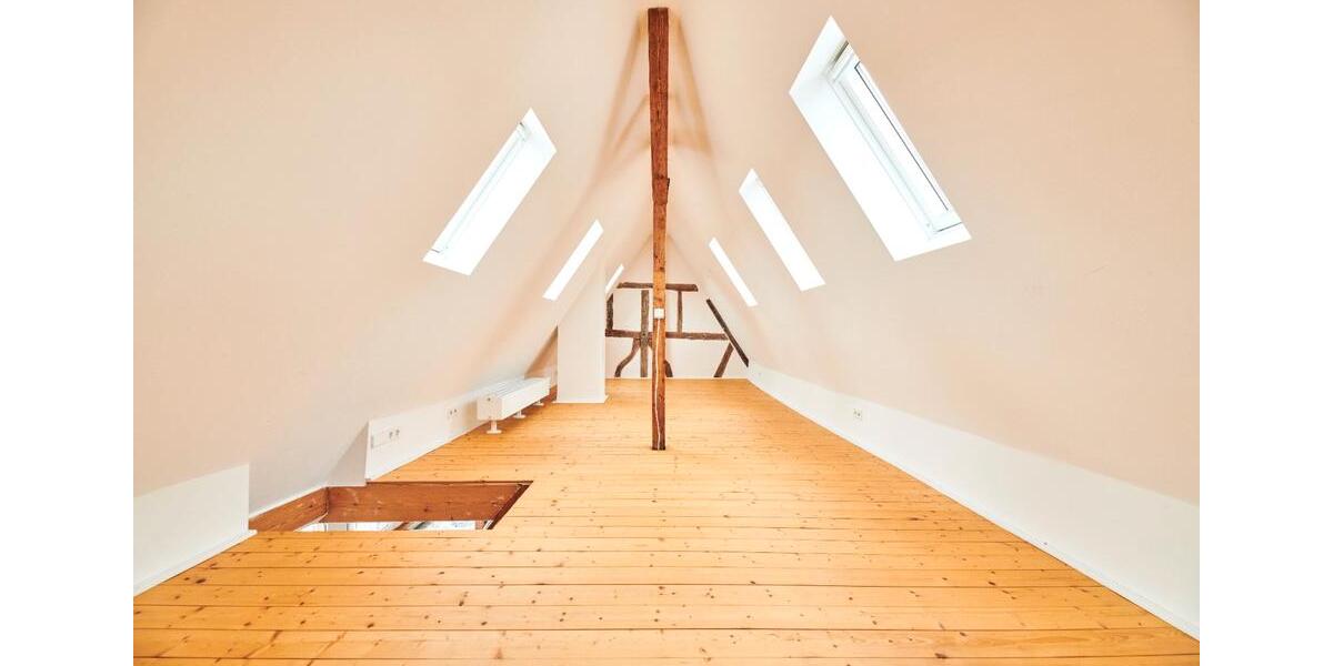 Maisonettenwohnung Sindelfingen - 3.5 Zimmer, 83 m&sup2;, 349.000&euro; | Angebot:26552526