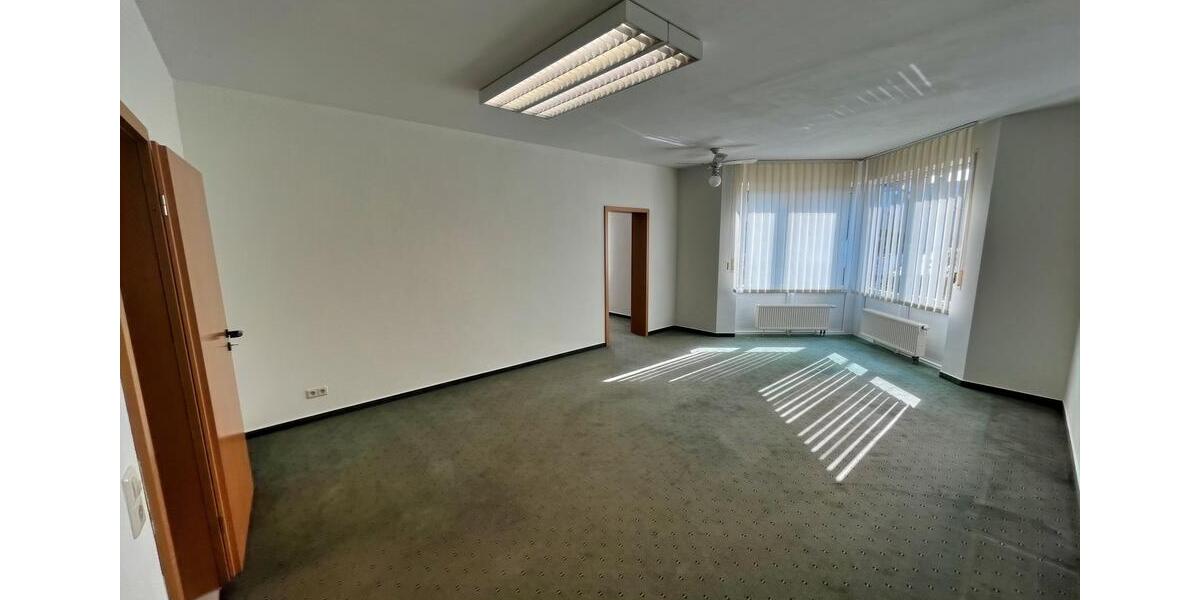 Gewerbeobjekt Altdorf - 2.500&euro; | Angebot:26149673